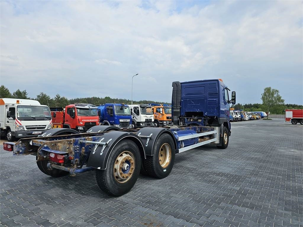 Volvo FH 16 470 KM 6x2 low mileage 229700 km !!!! - Bastidor/ Chasis para Camión: foto 4 Volvo FH 16 470 KM 6x2 low mileage 229700 km !!!! - Bastidor/ Chasis para Camión: foto 4