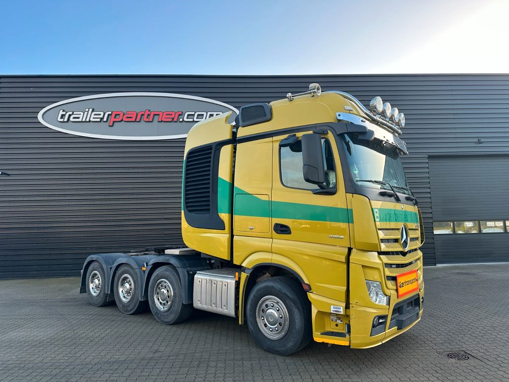 Mercedes-Benz 4163 8x4 / 180.000 kg - Cabeza tractora: foto 1 Mercedes-Benz 4163 8x4 / 180.000 kg - Cabeza tractora: foto 1