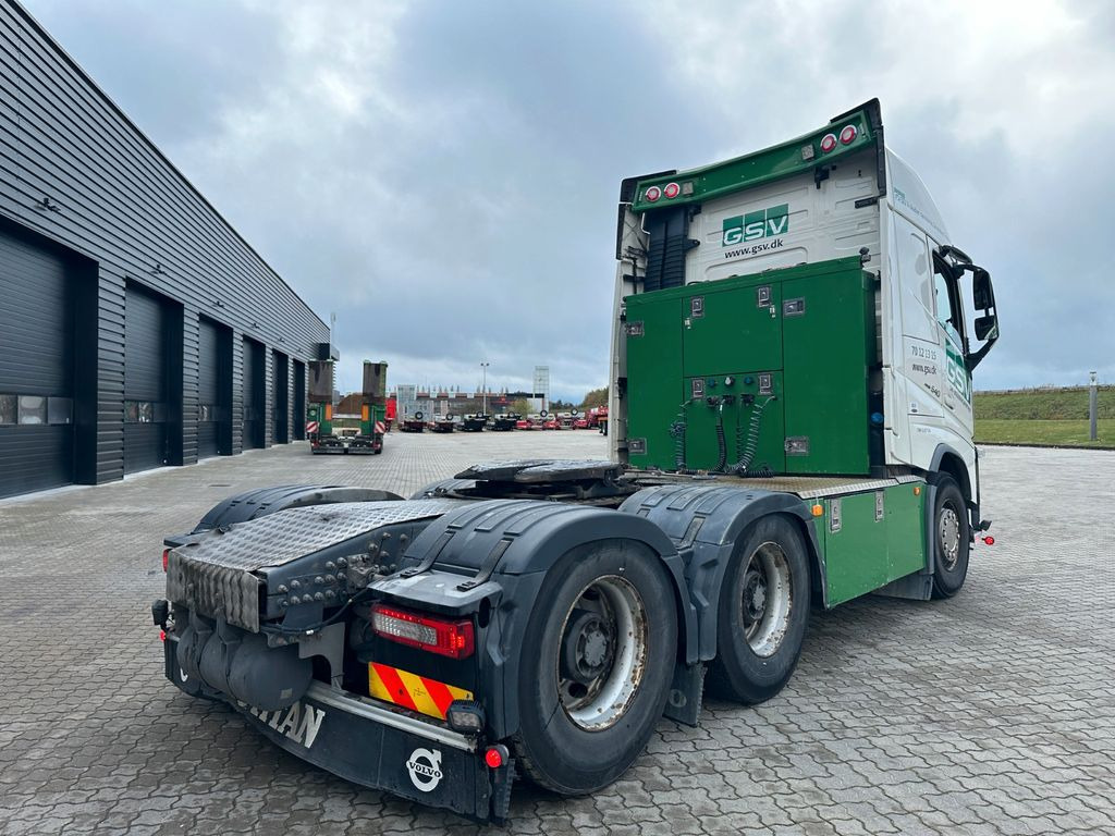 Volvo FH 540 6x4 - Cabeza tractora: foto 4 Volvo FH 540 6x4 - Cabeza tractora: foto 4