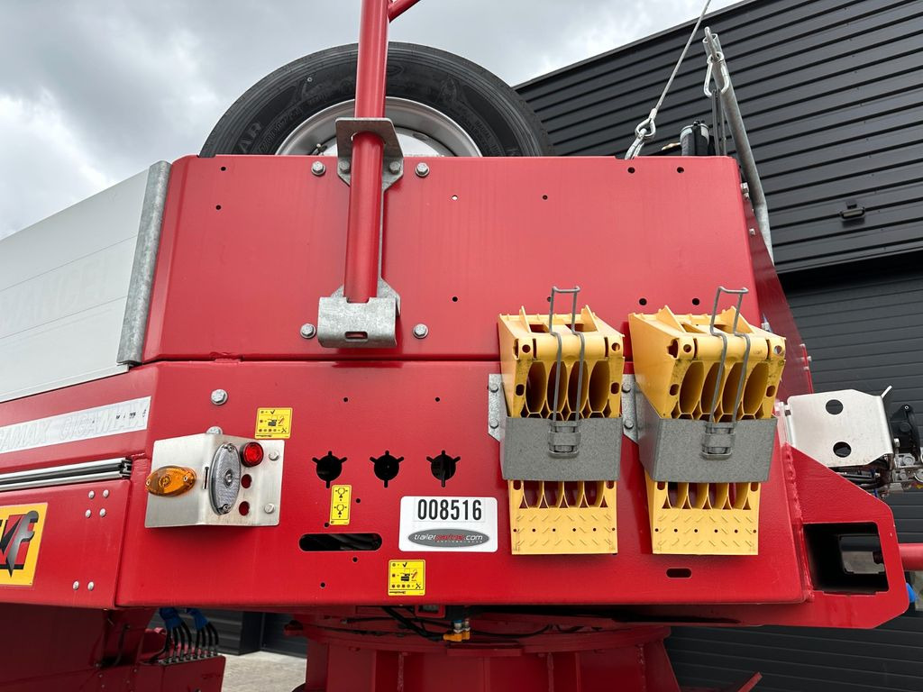 Faymonville Gigamax 1+3 tiefbett Faymonville Gigamax 1+3 tiefbett - Semirremolque góndola rebajadas: foto 3 Faymonville Gigamax 1+3 tiefbett Faymonville Gigamax 1+3 tiefbett - Semirremolque góndola rebajadas: foto 3