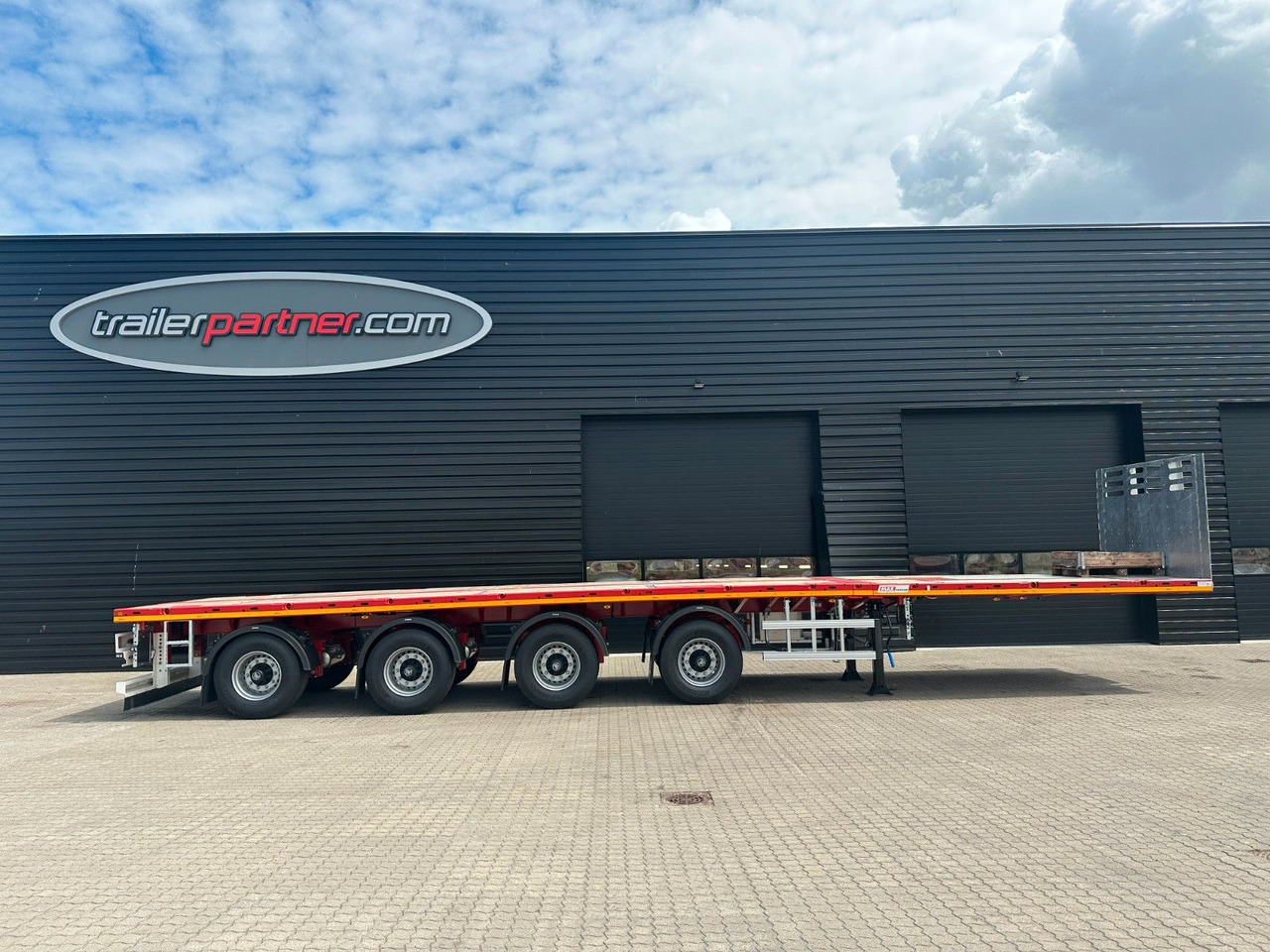 Faymonville Maxtrailer 4 achs tele auflieger / 29.000 mm - Semirremolque plataforma/ Caja abierta: foto 2 Faymonville Maxtrailer 4 achs tele auflieger / 29.000 mm - Semirremolque plataforma/ Caja abierta: foto 2