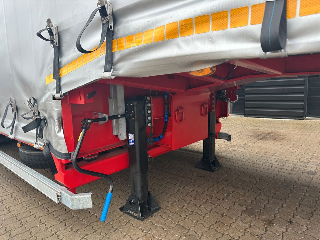 Faymonville Maxtrailer MAX 100 tieflader / Planenaufbau Faymonville Maxtrailer MAX 100 tieflader / Planenaufbau - Semirremolque góndola rebajadas: foto 5 Faymonville Maxtrailer MAX 100 tieflader / Planenaufbau Faymonville Maxtrailer MAX 100 tieflader / Planenaufbau - Semirremolque góndola rebajadas: foto 5