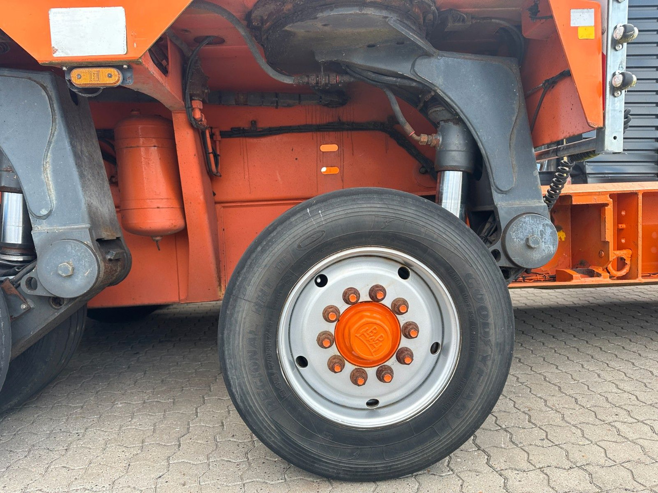 Semirremolque góndola rebajadas Goldhofer THP 3+5 XLE: foto 7 Semirremolque góndola rebajadas Goldhofer THP 3+5 XLE: foto 7