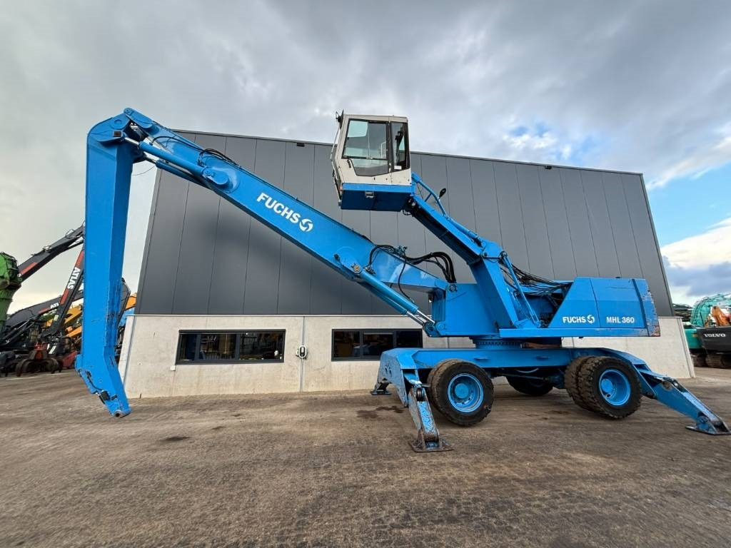 Fuchs MHL360 -- MHL 360 -- good order - Manipulador de materiales: foto 1 Fuchs MHL360 -- MHL 360 -- good order - Manipulador de materiales: foto 1