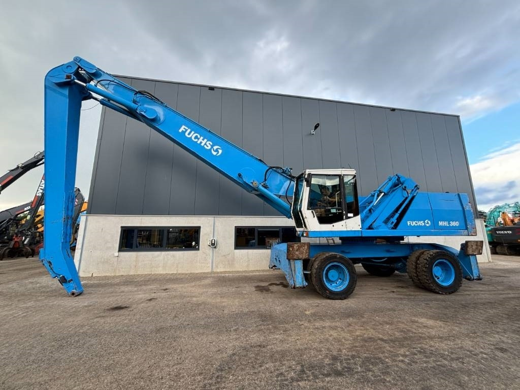 Fuchs MHL360 -- MHL 360 -- good order - Manipulador de materiales: foto 4 Fuchs MHL360 -- MHL 360 -- good order - Manipulador de materiales: foto 4