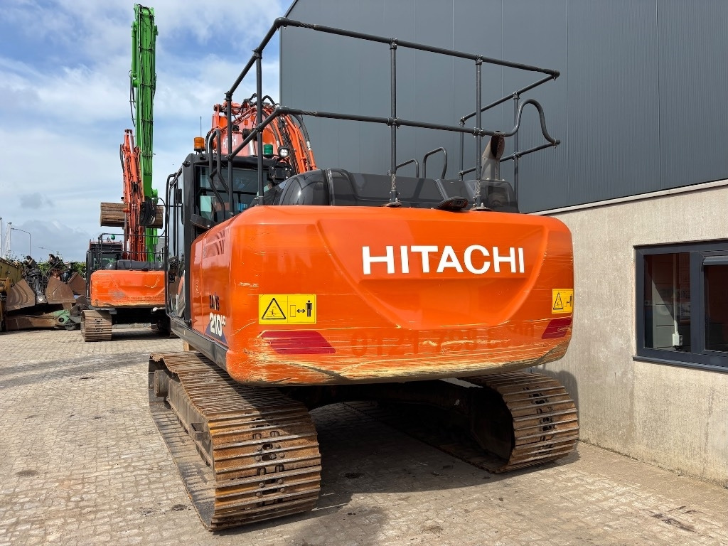 Hitachi ZX 210 LC-6 - ZX210 - Excavadora de cadenas: foto 4 Hitachi ZX 210 LC-6 - ZX210 - Excavadora de cadenas: foto 4
