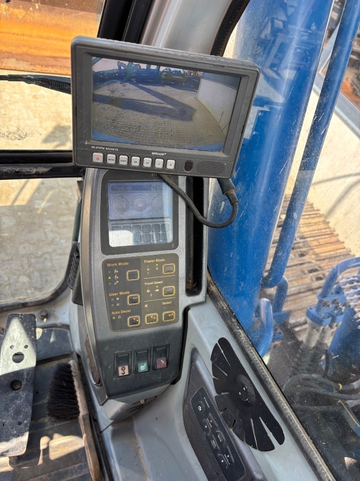 Excavadora de cadenas Hyundai Robex 210 LC-7 A - 210: foto 15