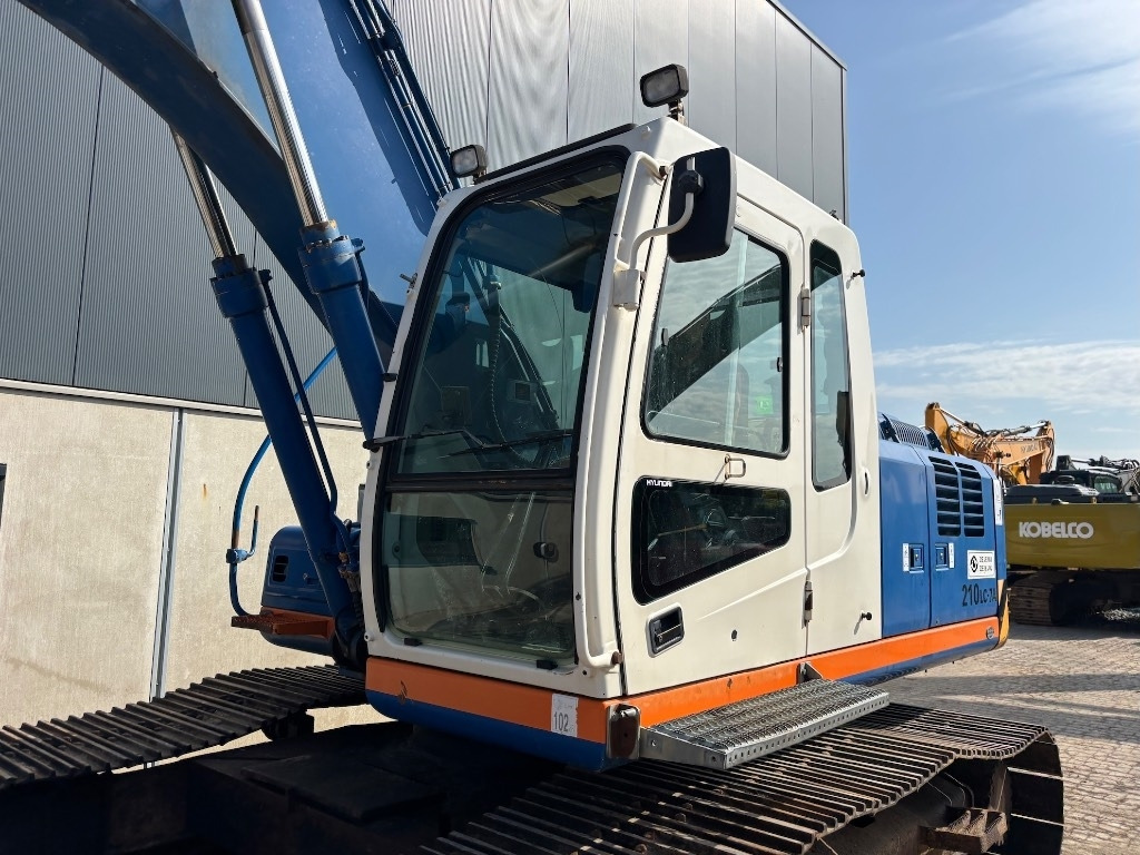 Excavadora de cadenas Hyundai Robex 210 LC-7 A - 210: foto 11