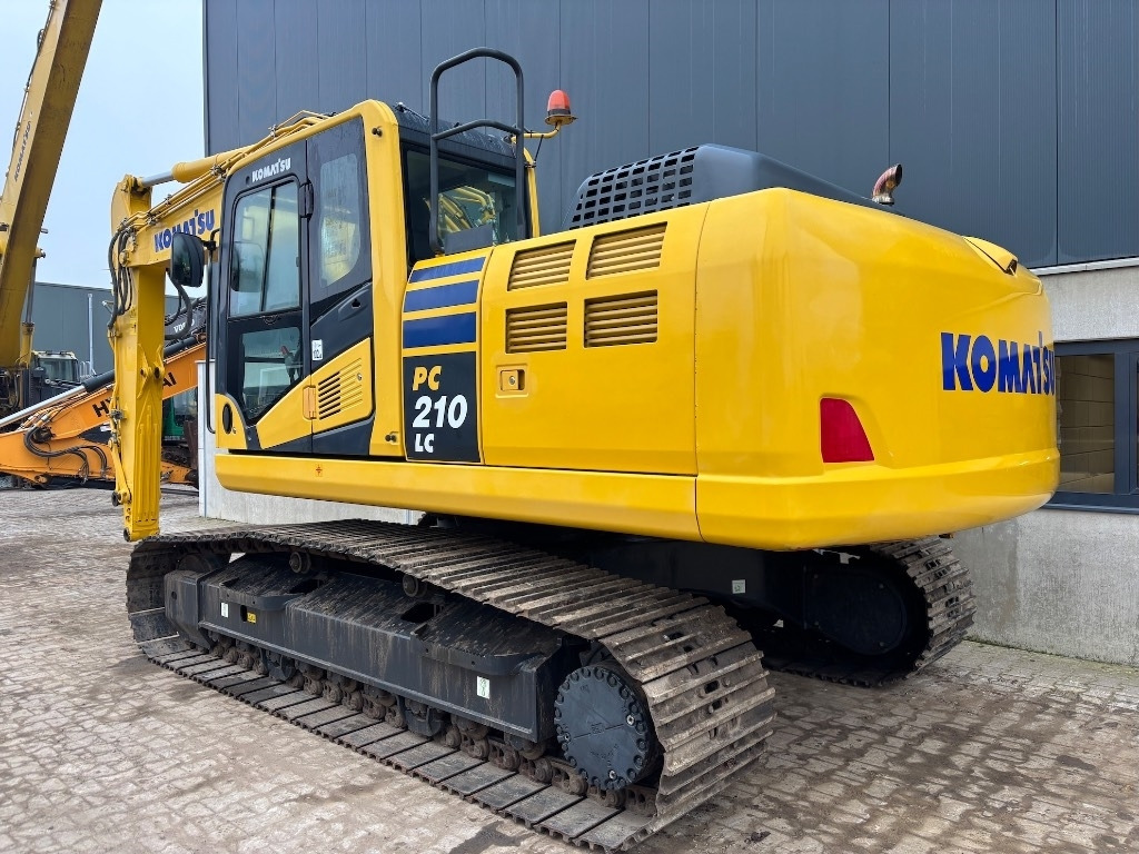 Komatsu PC 210 LC-10 - LIKE NEW - PC210 - PC210LC-10 - Excavadora de cadenas: foto 3 Komatsu PC 210 LC-10 - LIKE NEW - PC210 - PC210LC-10 - Excavadora de cadenas: foto 3