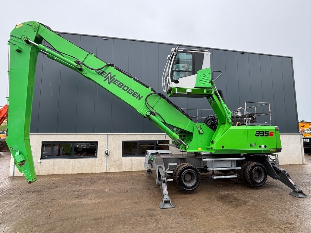 Sennebogen 835 M - 835 E - 835E - 835M - Manipulador de materiales: foto 2 Sennebogen 835 M - 835 E - 835E - 835M - Manipulador de materiales: foto 2