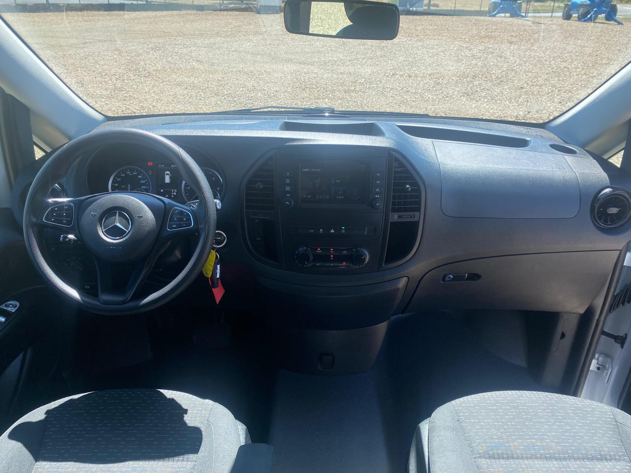 MERCEDES-BENZ Vito Tourer 114 CDI 136 Long Pro 9G-Tronic 8 Places - Furgoneta de pasajeros: foto 5 MERCEDES-BENZ Vito Tourer 114 CDI 136 Long Pro 9G-Tronic 8 Places - Furgoneta de pasajeros: foto 5