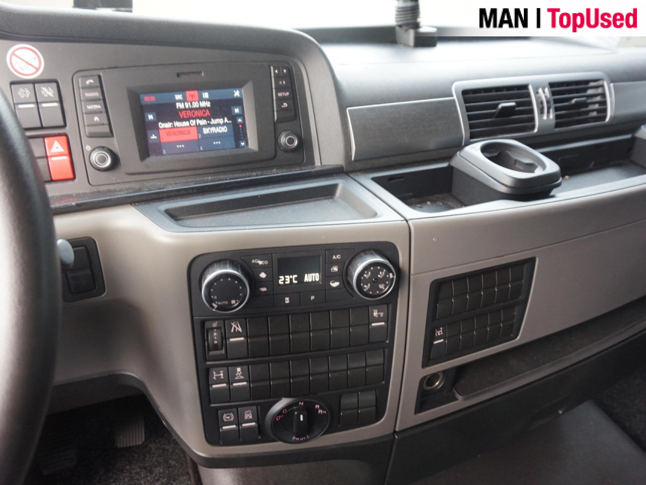 MAN TGX 18.420 4X2 BLS - Cabeza tractora: foto 5 MAN TGX 18.420 4X2 BLS - Cabeza tractora: foto 5