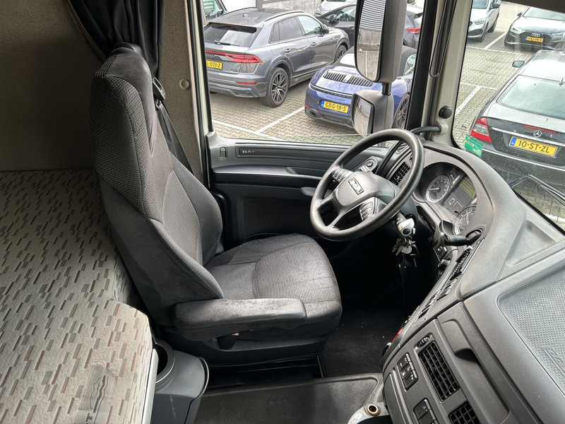 DAF XF 440 FT SC / Smart Tacho V2 / 2 Tanks / Stand Klima / APK TUV 01-26 - Cabeza tractora: foto 3 DAF XF 440 FT SC / Smart Tacho V2 / 2 Tanks / Stand Klima / APK TUV 01-26 - Cabeza tractora: foto 3