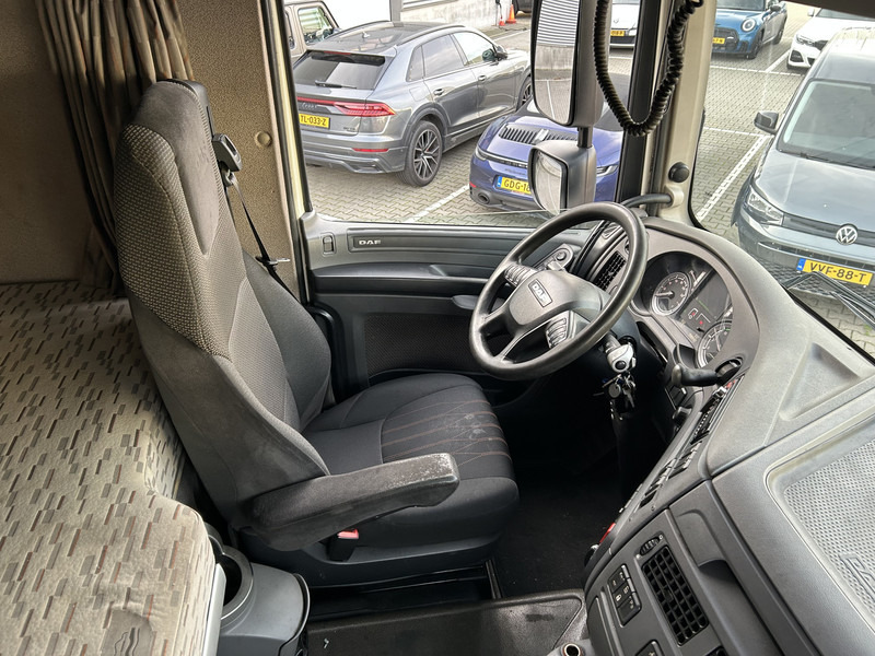 DAF XF 440 FT SC / Smart Tacho V2 / 2 Tanks / Stand Klima / APK TUV 05-26 - Cabeza tractora: foto 3 DAF XF 440 FT SC / Smart Tacho V2 / 2 Tanks / Stand Klima / APK TUV 05-26 - Cabeza tractora: foto 3