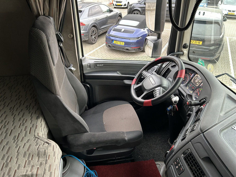 DAF XF 440 FT SC / Smart Tacho V2 / 2 Tanks / StandAirco / APK TUV 09-26 - Cabeza tractora: foto 3 DAF XF 440 FT SC / Smart Tacho V2 / 2 Tanks / StandAirco / APK TUV 09-26 - Cabeza tractora: foto 3