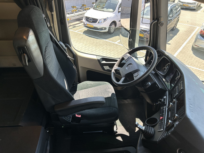 Mercedes-Benz Actros 1842 Bigspace / 770 dkm / Mega / New Tacho / Stand Klima / 2 Tanks - Cabeza tractora: foto 3 Mercedes-Benz Actros 1842 Bigspace / 770 dkm / Mega / New Tacho / Stand Klima / 2 Tanks - Cabeza tractora: foto 3
