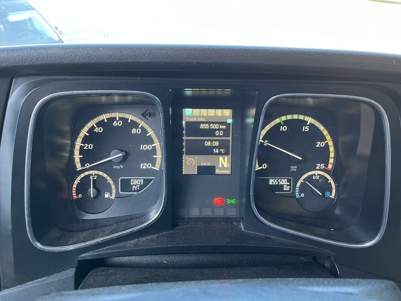 Mercedes-Benz Actros 1842 Streamspace / 855 dkm / 2 Tanks / NL Truck - Cabeza tractora: foto 4 Mercedes-Benz Actros 1842 Streamspace / 855 dkm / 2 Tanks / NL Truck - Cabeza tractora: foto 4