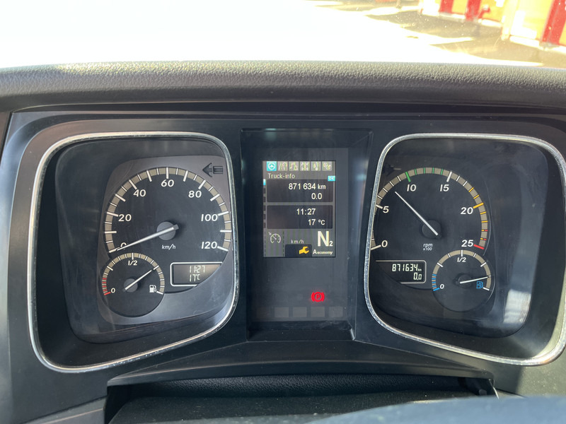 Mercedes-Benz Actros 1842 Streamspace / 871 dkm / 2 Tanks / NL Truck - Cabeza tractora: foto 4 Mercedes-Benz Actros 1842 Streamspace / 871 dkm / 2 Tanks / NL Truck - Cabeza tractora: foto 4