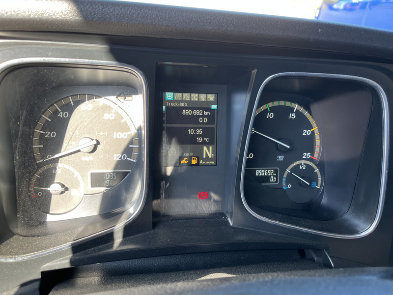 Mercedes-Benz Actros 1842 Streamspace / 890 dkm / 2 Tanks / NL Truck - Cabeza tractora: foto 4 Mercedes-Benz Actros 1842 Streamspace / 890 dkm / 2 Tanks / NL Truck - Cabeza tractora: foto 4