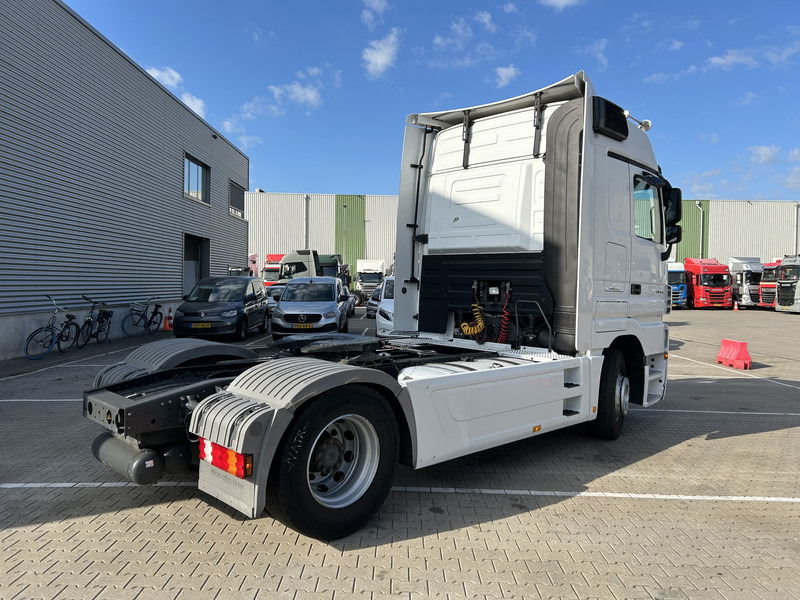 Mercedes-Benz Actros 1844 LS V6 MP3 / MegaSpace / 698 dkm / 2 Tanks / APK TUV 06-26 - Cabeza tractora: foto 2 Mercedes-Benz Actros 1844 LS V6 MP3 / MegaSpace / 698 dkm / 2 Tanks / APK TUV 06-26 - Cabeza tractora: foto 2