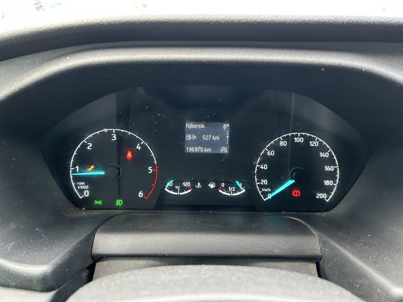 Ford Transit 2.0 TDCI Trend / 196 dkm / L3 H2 / NL Van - Furgón: foto 5 Ford Transit 2.0 TDCI Trend / 196 dkm / L3 H2 / NL Van - Furgón: foto 5