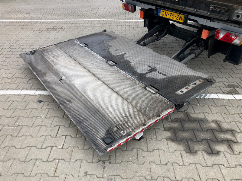 Kögel S 24 / Box Trailer / Liftaxle / Loadlift / APK TUV 04-26 - Semirremolque caja cerrada: foto 5 Kögel S 24 / Box Trailer / Liftaxle / Loadlift / APK TUV 04-26 - Semirremolque caja cerrada: foto 5