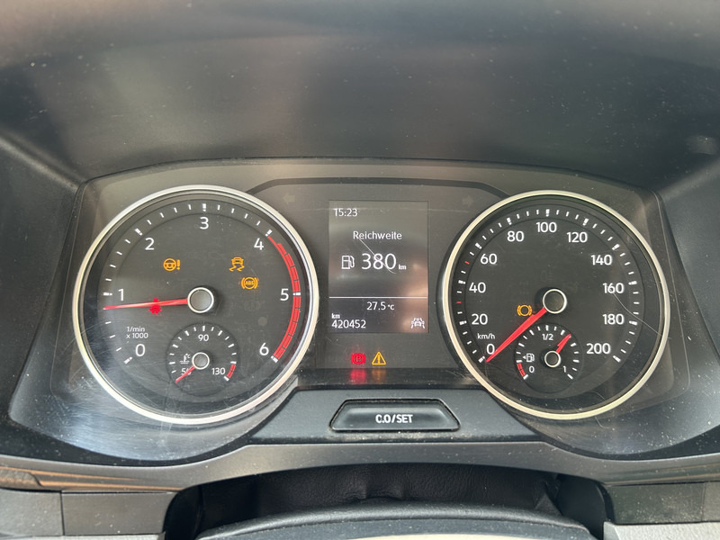 MAN TGE 3.180 2.0 Euro 6 / Box / 420 dkm / Loadlift / Cruise / NL Van - Furgoneta caja cerrada: foto 4 MAN TGE 3.180 2.0 Euro 6 / Box / 420 dkm / Loadlift / Cruise / NL Van - Furgoneta caja cerrada: foto 4