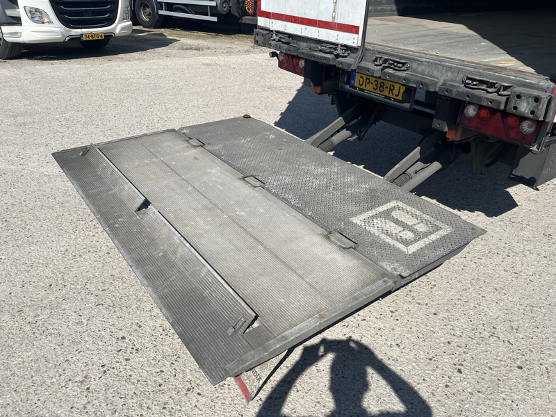 Schmitz Cargobull SCB S2 / Box Trailer / 2 axle / Loadlift / APK TUV 02-26 - Semirremolque caja cerrada: foto 5 Schmitz Cargobull SCB S2 / Box Trailer / 2 axle / Loadlift / APK TUV 02-26 - Semirremolque caja cerrada: foto 5
