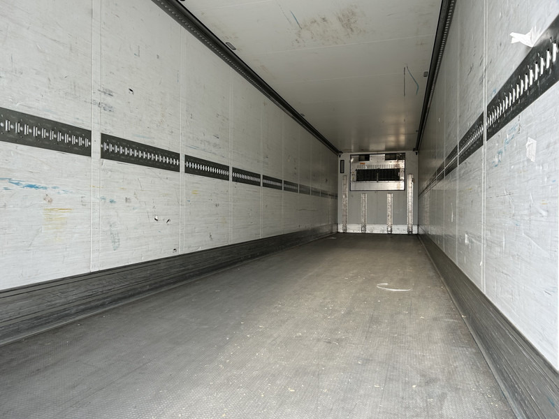 Schmitz Cargobull SCB S3B / Carrier Vector 1950 / Frigo Box / Loadlift / APK TUV 03-26 - Semirremolque frigorífico: foto 3 Schmitz Cargobull SCB S3B / Carrier Vector 1950 / Frigo Box / Loadlift / APK TUV 03-26 - Semirremolque frigorífico: foto 3