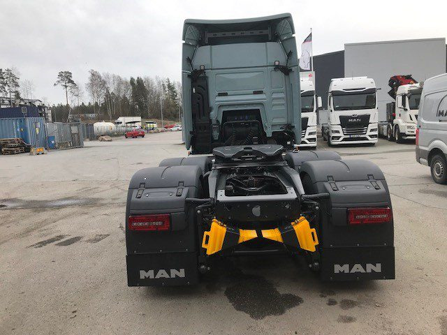 MAN TGS 33.510 6X6H Skogsmaskinsdragare - Cabeza tractora: foto 5 MAN TGS 33.510 6X6H Skogsmaskinsdragare - Cabeza tractora: foto 5