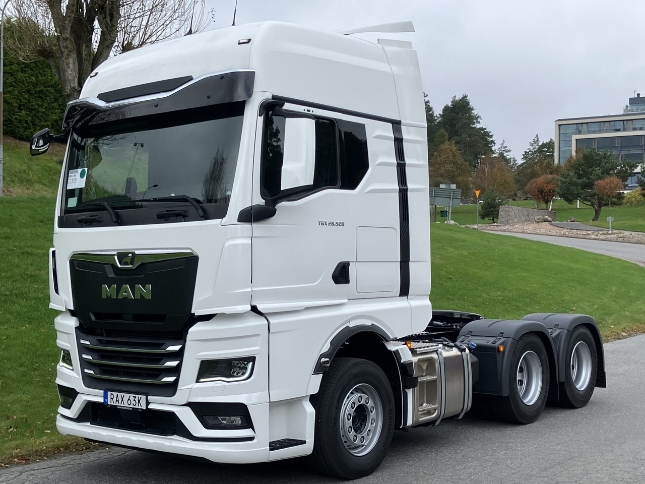 MAN TGX 28.520 6X2 Boggiedragbil - Cabeza tractora: foto 1 MAN TGX 28.520 6X2 Boggiedragbil - Cabeza tractora: foto 1