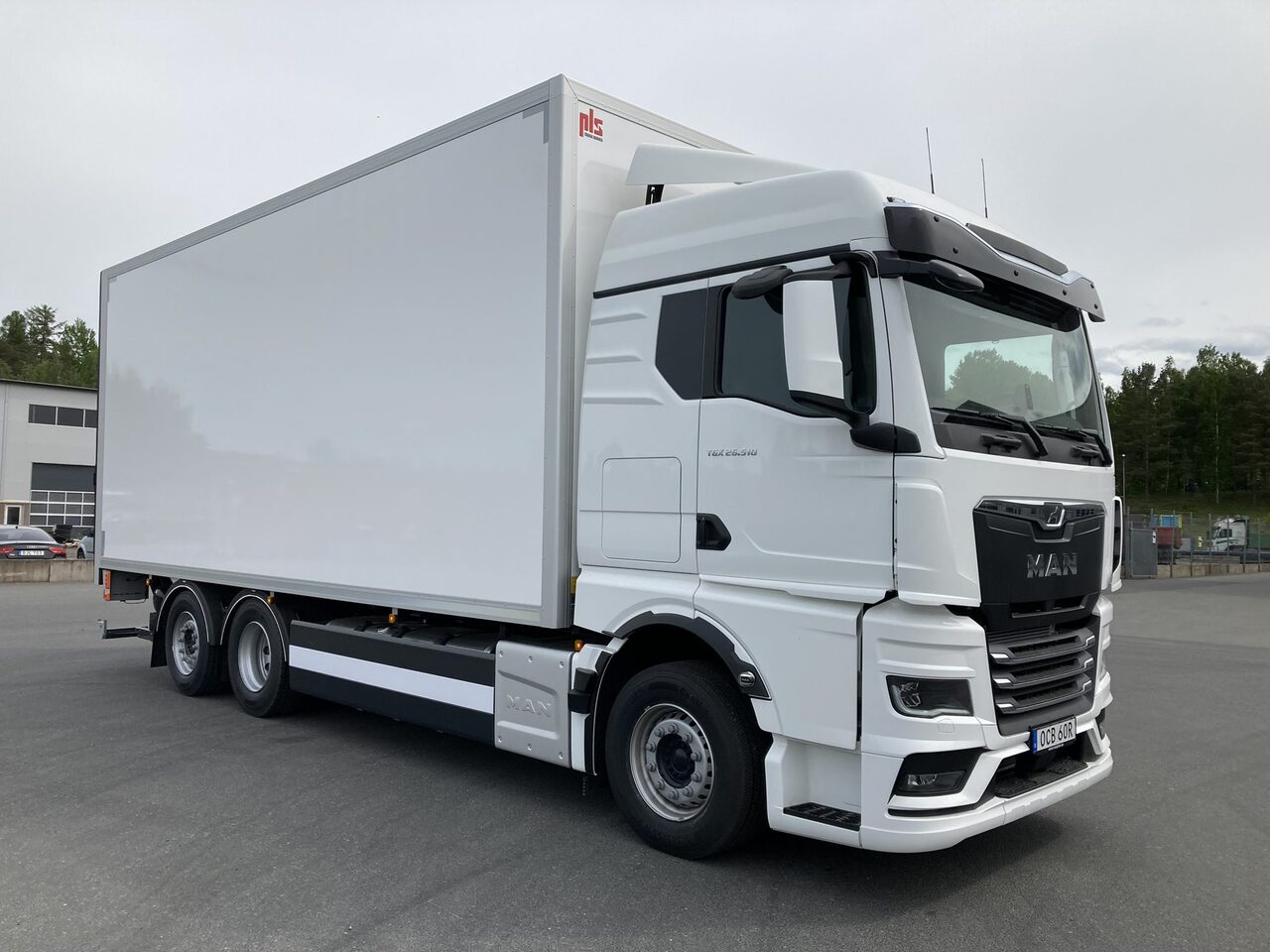 TGX 26.510 6×2-4 Fjärrbil Skåp PLS - Camión transporte de bebidas: foto 4 TGX 26.510 6×2-4 Fjärrbil Skåp PLS - Camión transporte de bebidas: foto 4