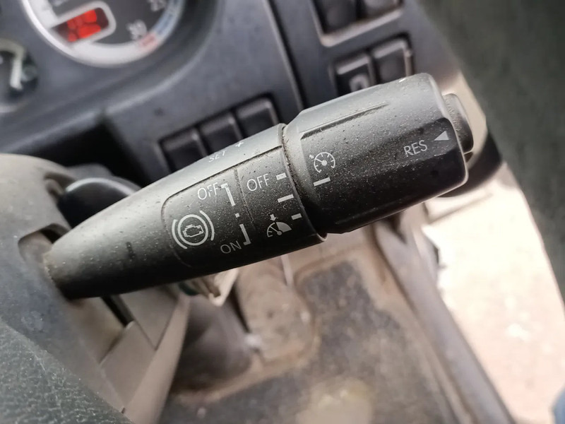DAF CF 75 - Camión de basura: foto 4 DAF CF 75 - Camión de basura: foto 4