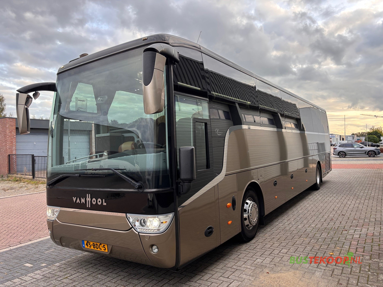 Vanhool TX16 Alicron, TOP CONDITION - Autocar: foto 3 Vanhool TX16 Alicron, TOP CONDITION - Autocar: foto 3
