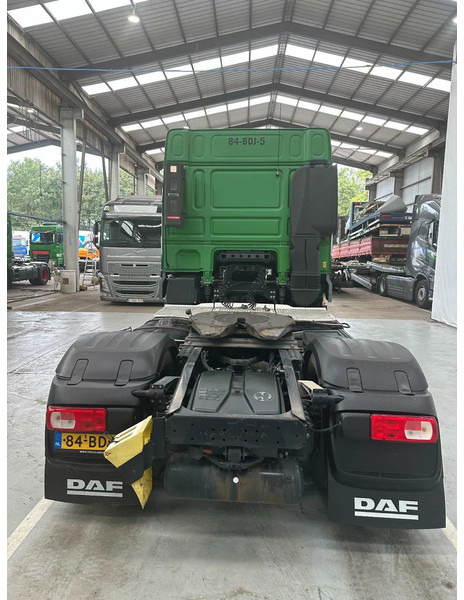 DAF XF 106.440 SPACECAB /ADR /INTARDER/STANDAIRCO - Cabeza tractora: foto 4 DAF XF 106.440 SPACECAB /ADR /INTARDER/STANDAIRCO - Cabeza tractora: foto 4