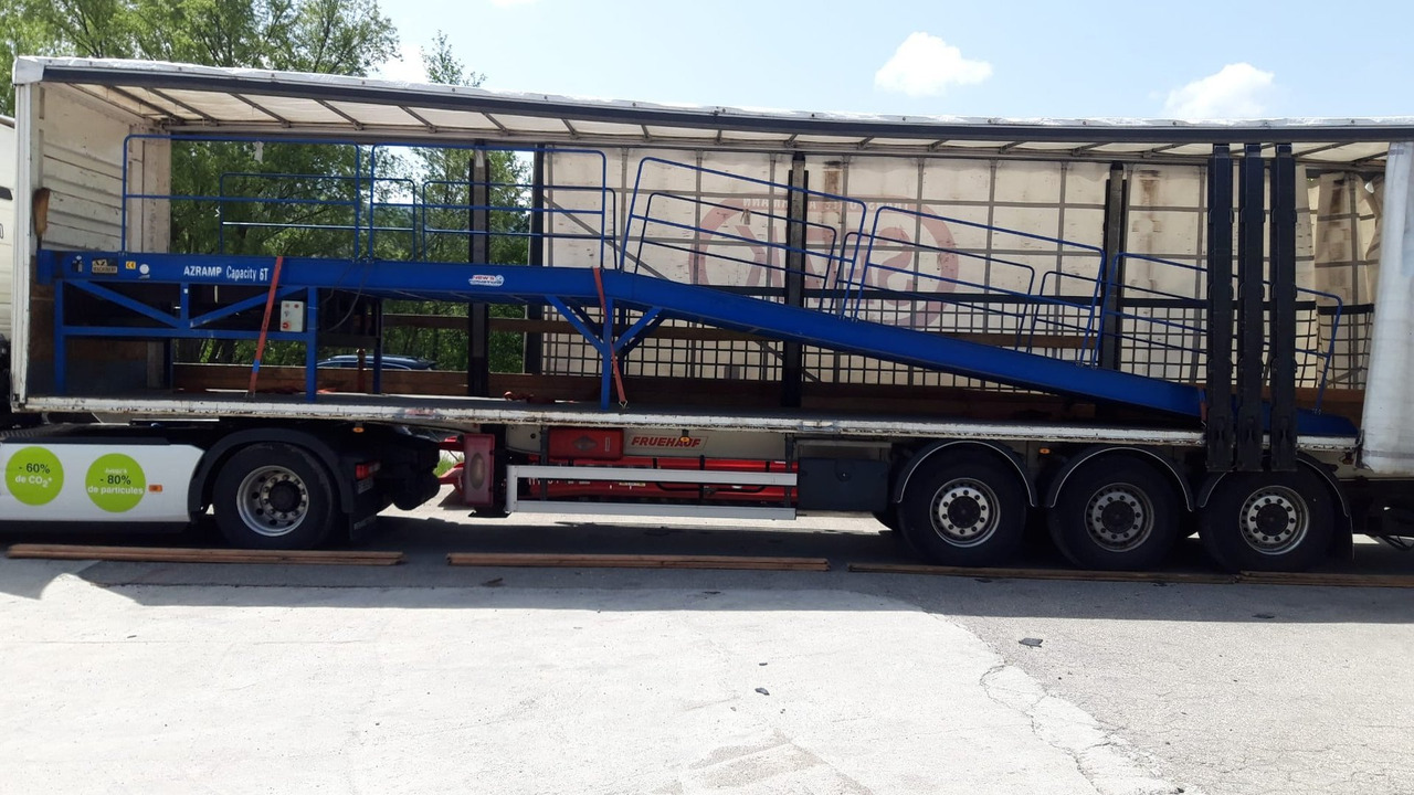 Fixed loading ramp AZ RAMP-FORMATION 2020- 6 Ton-Used ramp - Rampa de carga: foto 4 Fixed loading ramp AZ RAMP-FORMATION 2020- 6 Ton-Used ramp - Rampa de carga: foto 4