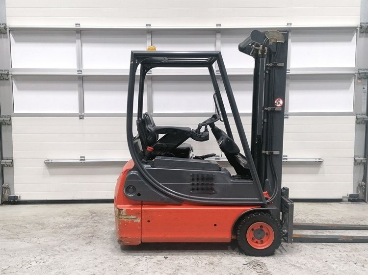 Used Forklift FENWICK LINDE E14-02 - Carretilla elevadora: foto 5 Used Forklift FENWICK LINDE E14-02 - Carretilla elevadora: foto 5