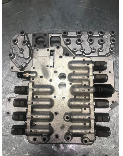 Volvo Rebuilt valve block voe11430000 PT2509 oem 22401 22671 - Unidad de control para Maquinaria de construcción: foto 1 Volvo Rebuilt valve block voe11430000 PT2509 oem 22401 22671 - Unidad de control para Maquinaria de construcción: foto 1