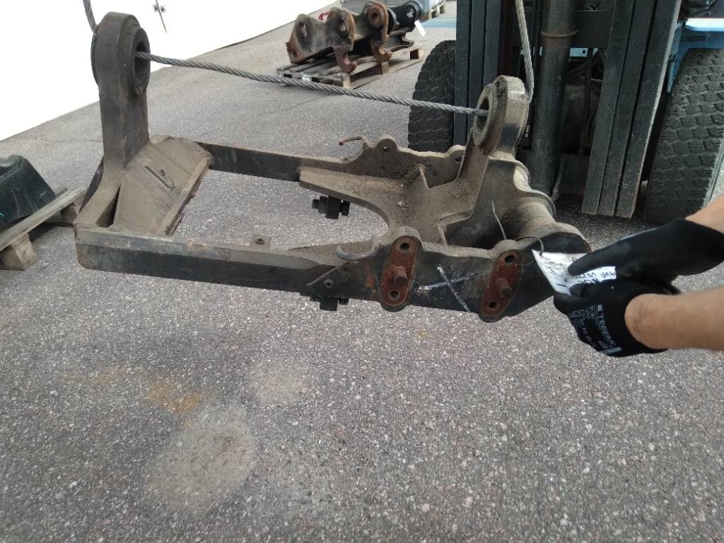 Engcon varaosia - Implemento para Maquinaria de construcción: foto 4 Engcon varaosia - Implemento para Maquinaria de construcción: foto 4