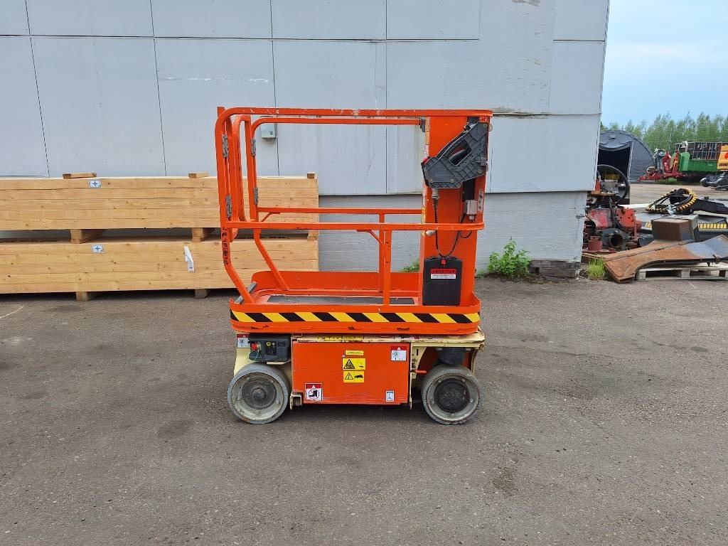 Plataforma de tijeras JLG 1230 ES uudet akut!! Muuttoale!: foto 8