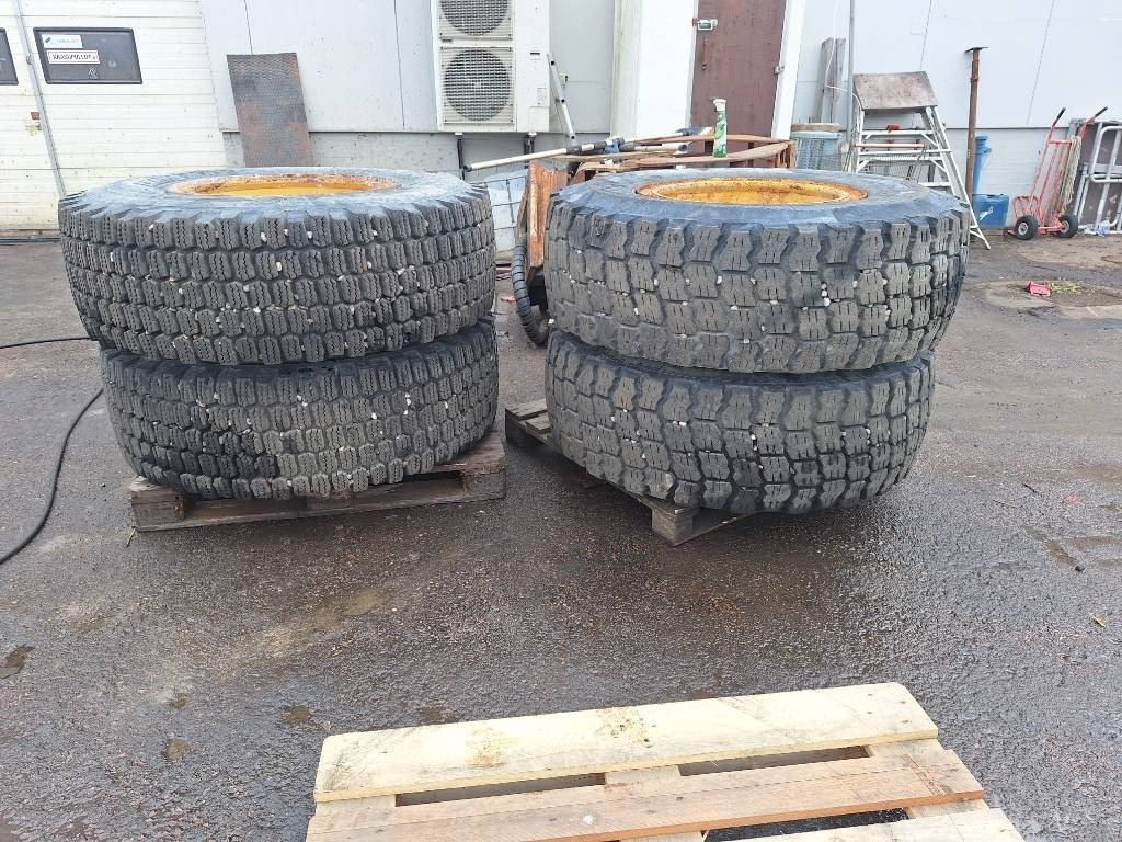 Michelin 17.5R-25 Renkaat 4kpl - Neumático para Maquinaria de construcción: foto 4 Michelin 17.5R-25 Renkaat 4kpl - Neumático para Maquinaria de construcción: foto 4