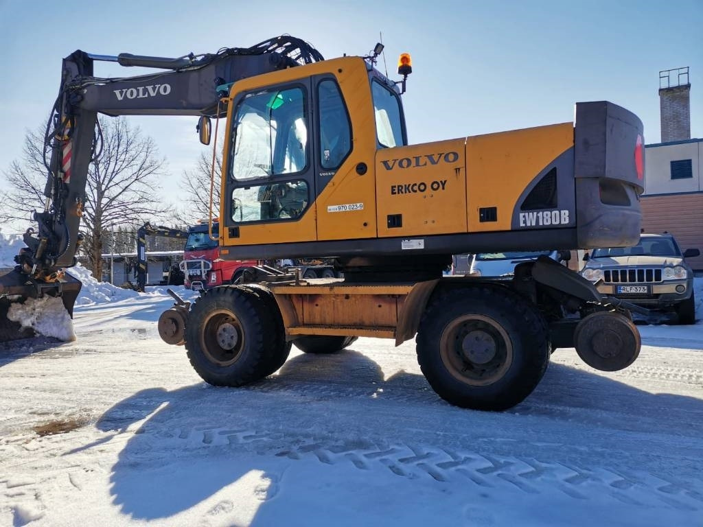 Volvo EW 180 B - Excavadora de ruedas: foto 1 Volvo EW 180 B - Excavadora de ruedas: foto 1