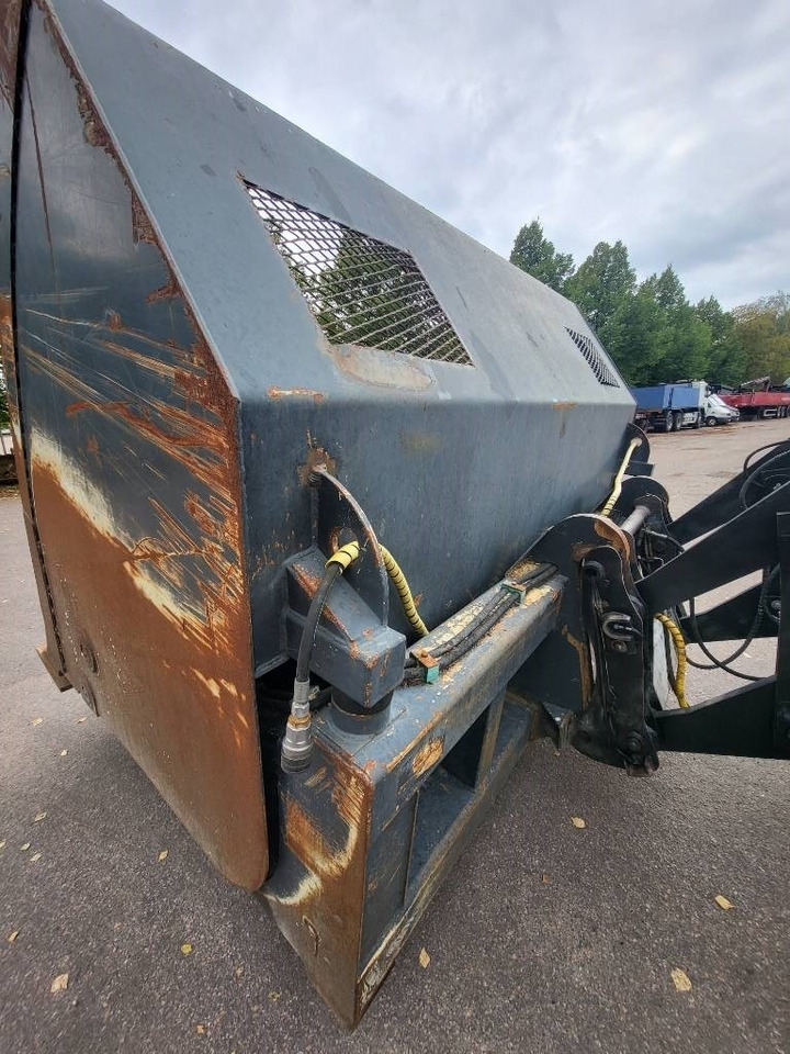 Volvo Kärkikippikauha  - Cazo para Maquinaria de construcción: foto 3 Volvo Kärkikippikauha  - Cazo para Maquinaria de construcción: foto 3