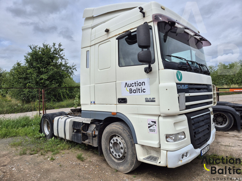 DAF XF105.460 - Cabeza tractora: foto 2 DAF XF105.460 - Cabeza tractora: foto 2