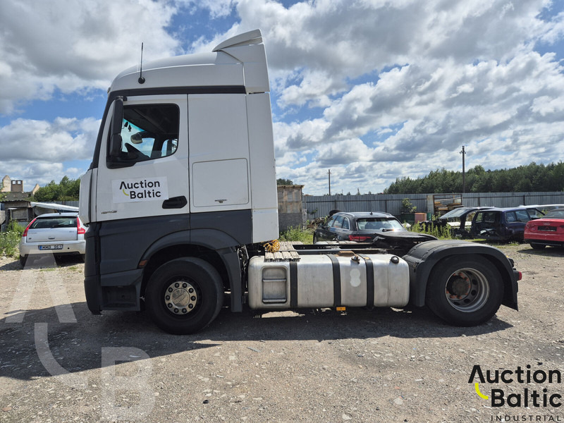 Mercedes-Benz Actros 1843 - Cabeza tractora: foto 3 Mercedes-Benz Actros 1843 - Cabeza tractora: foto 3
