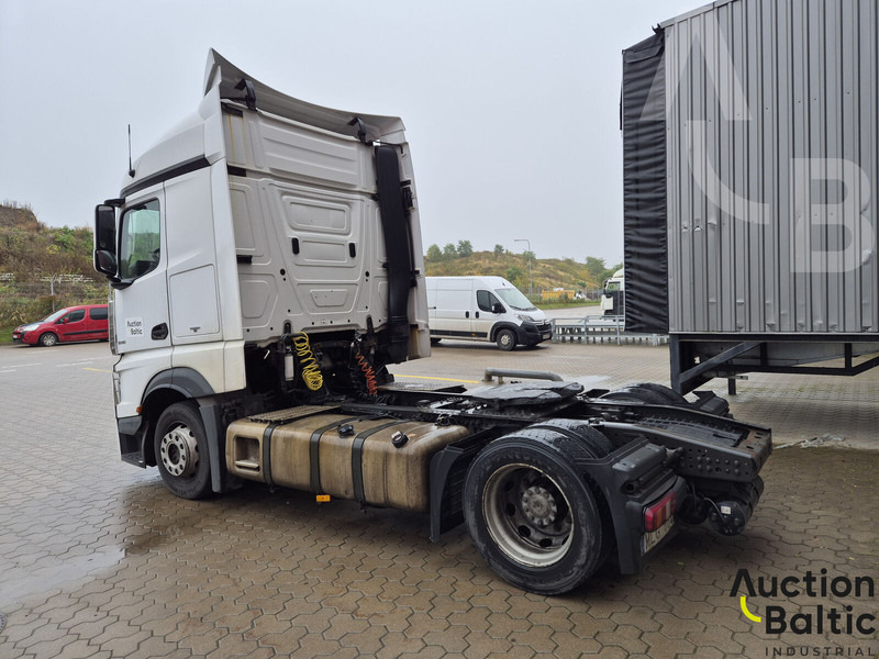 Mercedes-Benz Actros 1845 - Cabeza tractora: foto 3 Mercedes-Benz Actros 1845 - Cabeza tractora: foto 3