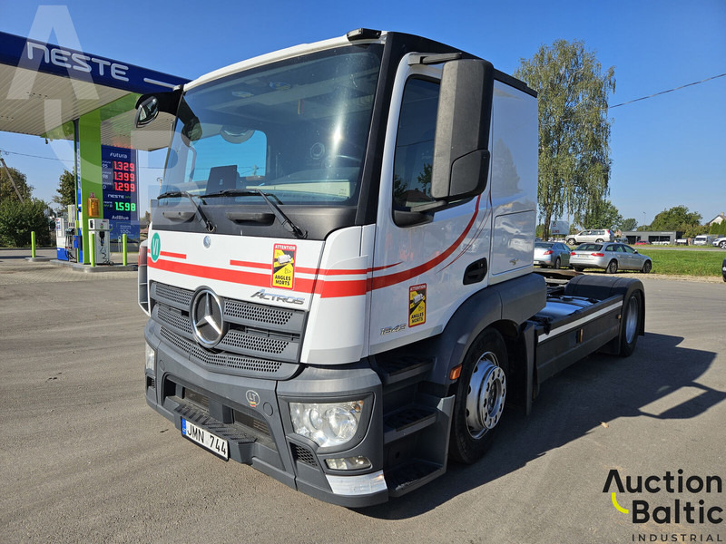 Mercedes-Benz Actros - Cabeza tractora: foto 1 Mercedes-Benz Actros - Cabeza tractora: foto 1