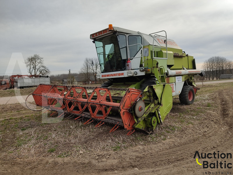 Claas Dominator 108 SL - Cosechadora de granos: foto 1 Claas Dominator 108 SL - Cosechadora de granos: foto 1