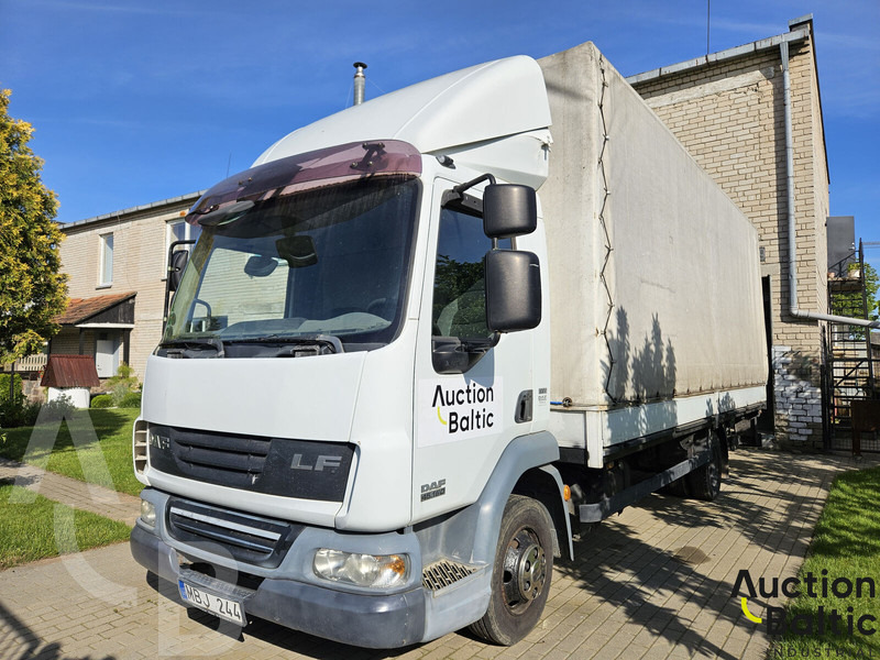 DAF 45.160 - Camión lona: foto 1 DAF 45.160 - Camión lona: foto 1