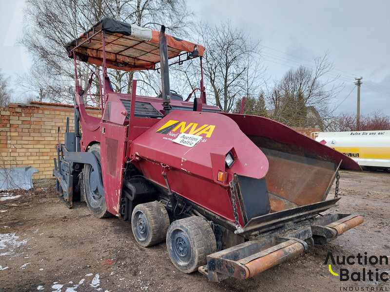 Demag DF 90 P - Pavimentadora de asfalto: foto 2 Demag DF 90 P - Pavimentadora de asfalto: foto 2